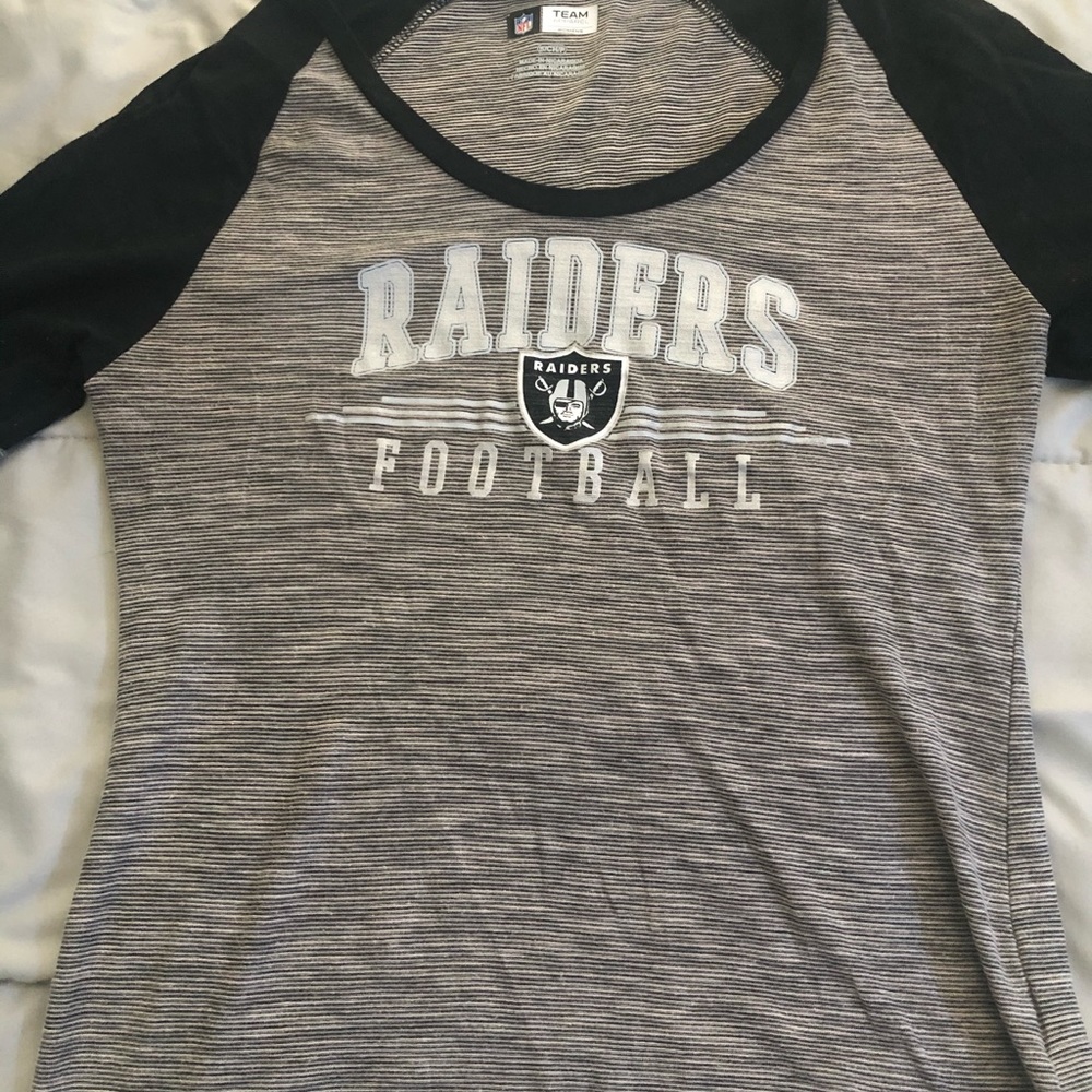 Women’s Raiders black and silver football long sleeve shirt